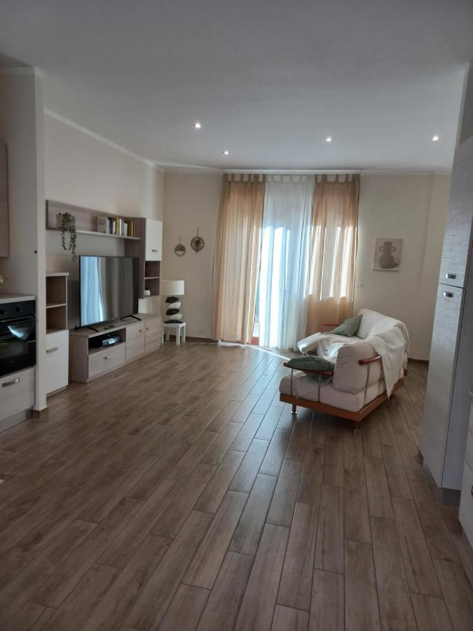 Appartamento La Casa Di Carla Pescara Esterno foto