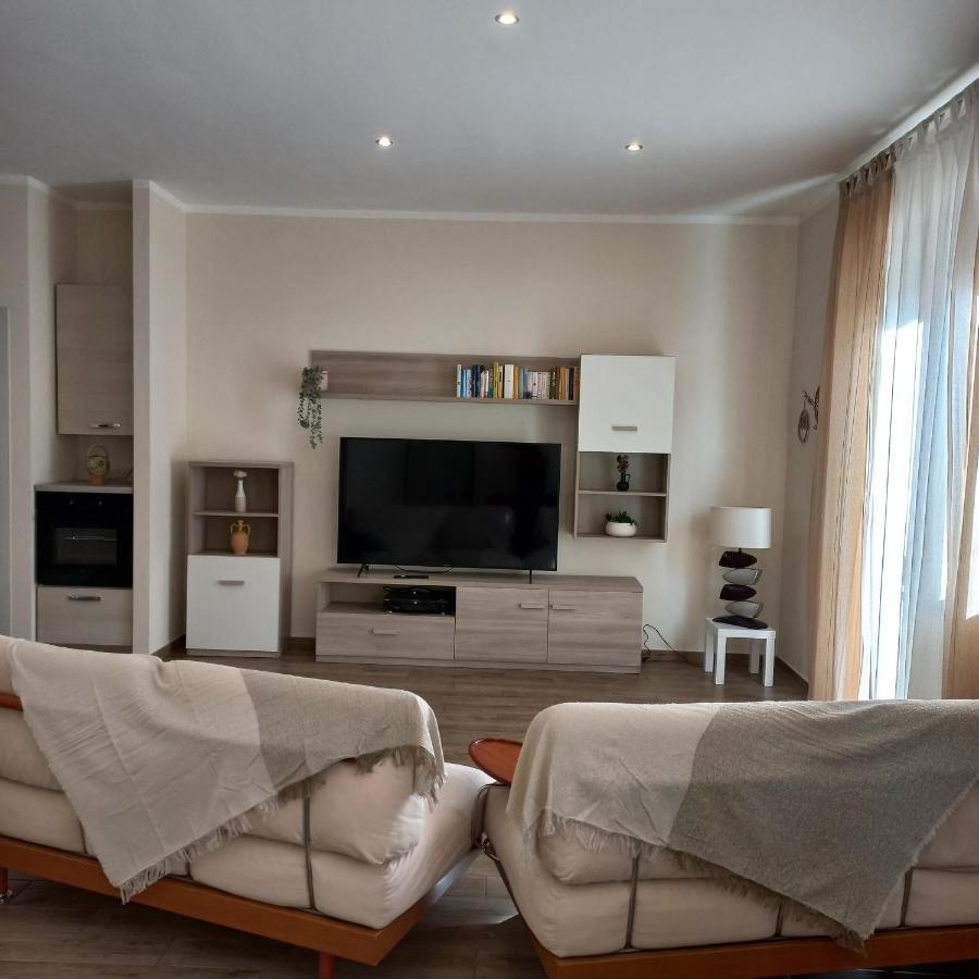 Appartamento La Casa Di Carla Pescara Esterno foto